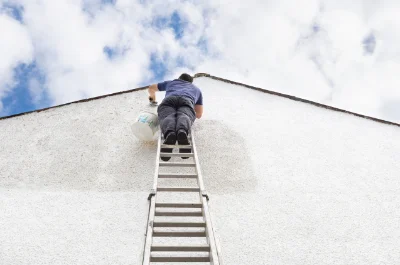 Peinture extérieure à Ydes — façades et ravalement